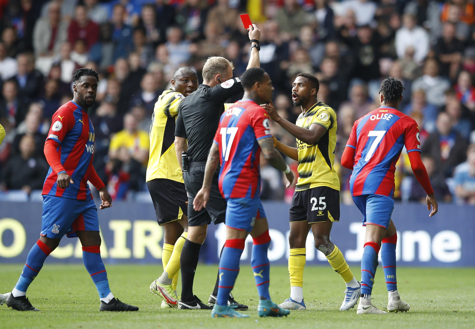 德天空：弗里德里希可能会在冬窗转会，球员寻求稳定出场机会